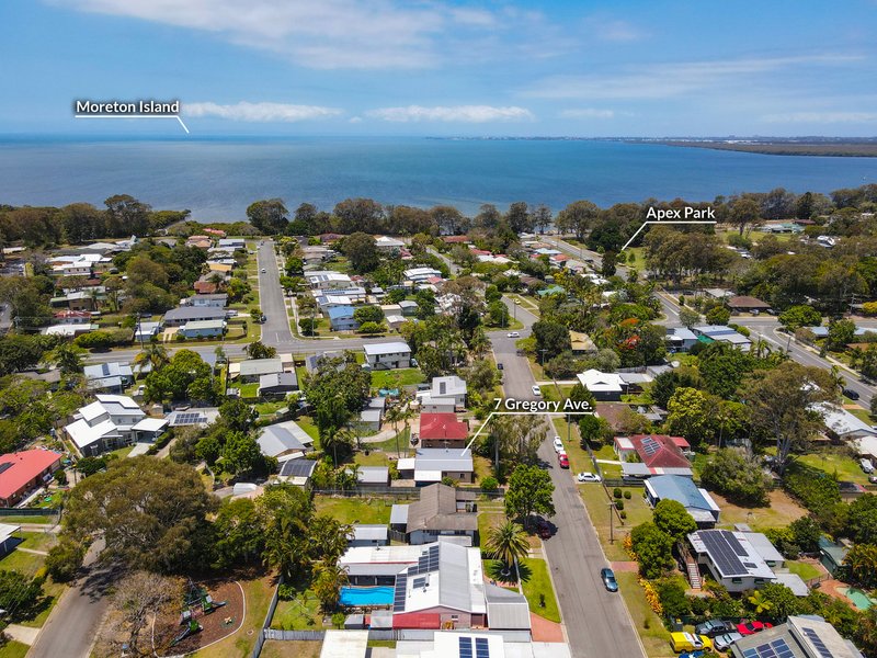 Photo - 7 Gregory Avenue, Deception Bay QLD 4508 - Image 13