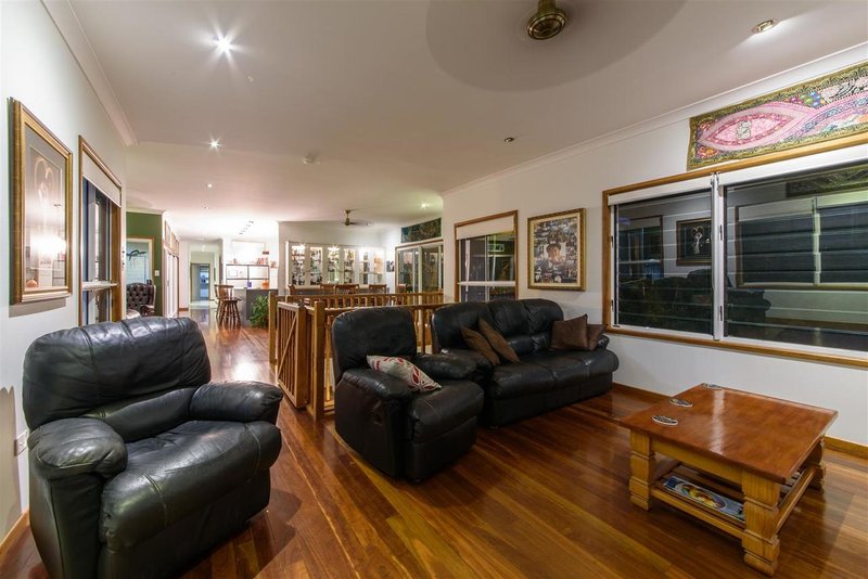 Photo - 7 Gregory Court, Cannonvale QLD 4802 - Image 14