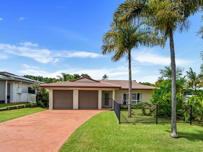 Photo - 7 Grimes Close, Kanimbla QLD 4870 - Image 32