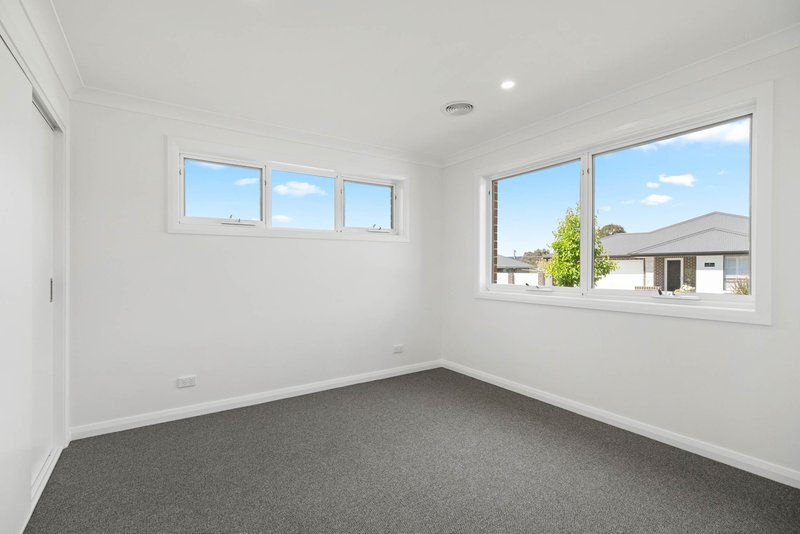 Photo - 7 Grimston Circuit, Goulburn NSW 2580 - Image 7