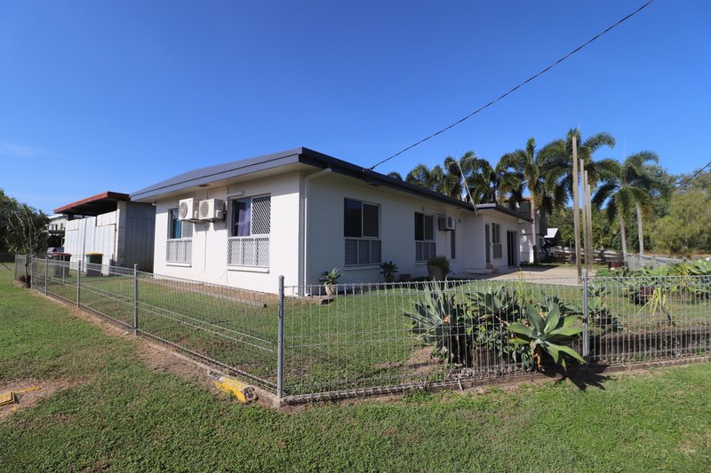 Photo - 7 Groper Street, Taylors Beach QLD 4850 - Image 15