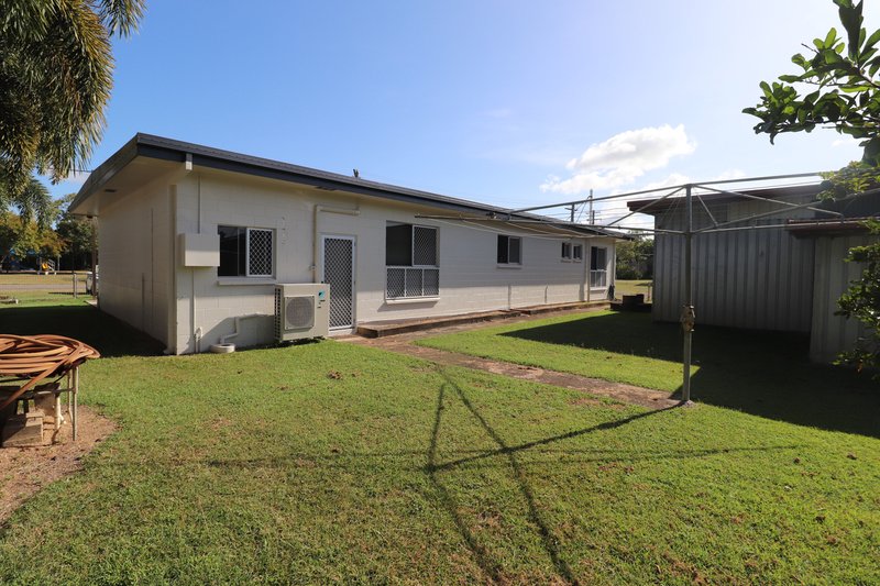 Photo - 7 Groper Street, Taylors Beach QLD 4850 - Image 16