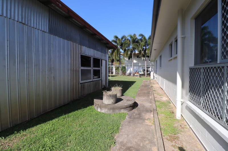 Photo - 7 Groper Street, Taylors Beach QLD 4850 - Image 18