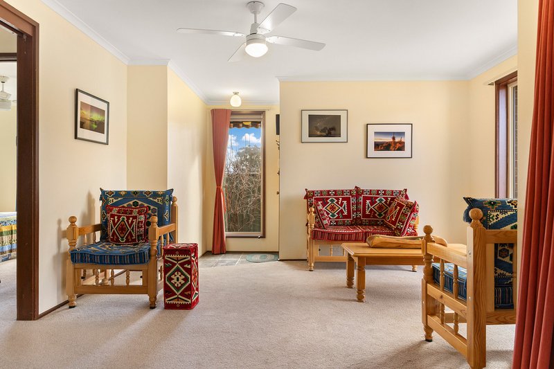 Photo - 7 Gsell Place, Oxley ACT 2903 - Image 7