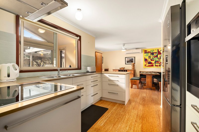 Photo - 7 Gsell Place, Oxley ACT 2903 - Image 11