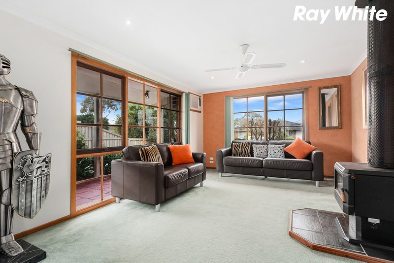 Photo - 7 Guest Road, Pakenham VIC 3810 - Image 3