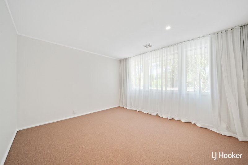 Photo - 7 Gurney Place, Page ACT 2614 - Image 6