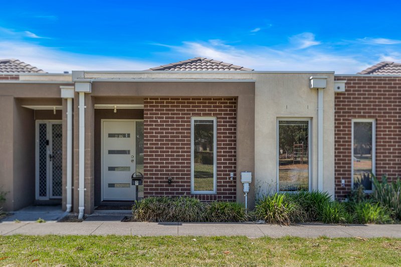 7 Hadley Lane, Craigieburn VIC 3064