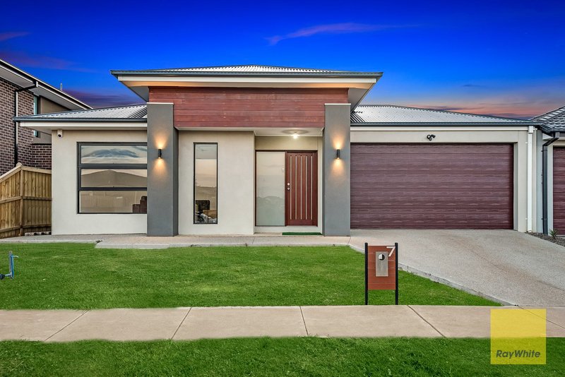 7 Hagley Street, Truganina VIC 3029