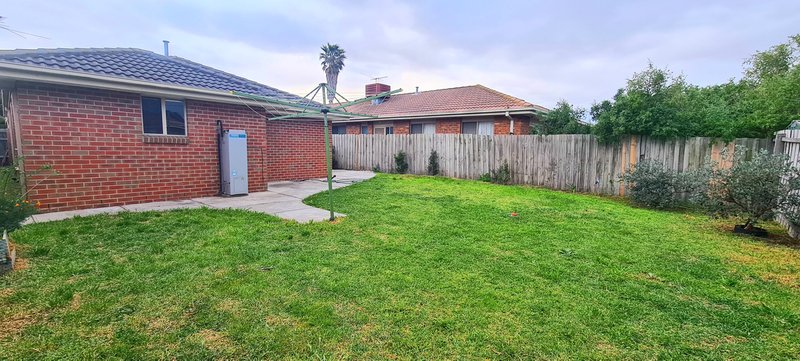 Photo - 7 Haigh Court, Altona Meadows VIC 3028 - Image 17