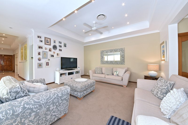 Photo - 7 Halifax Boulevard, Mindarie WA 6030 - Image 6