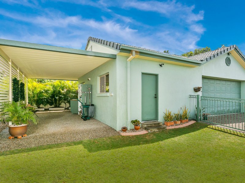 Photo - 7 Hampshire Close, Highland Park QLD 4211 - Image 22