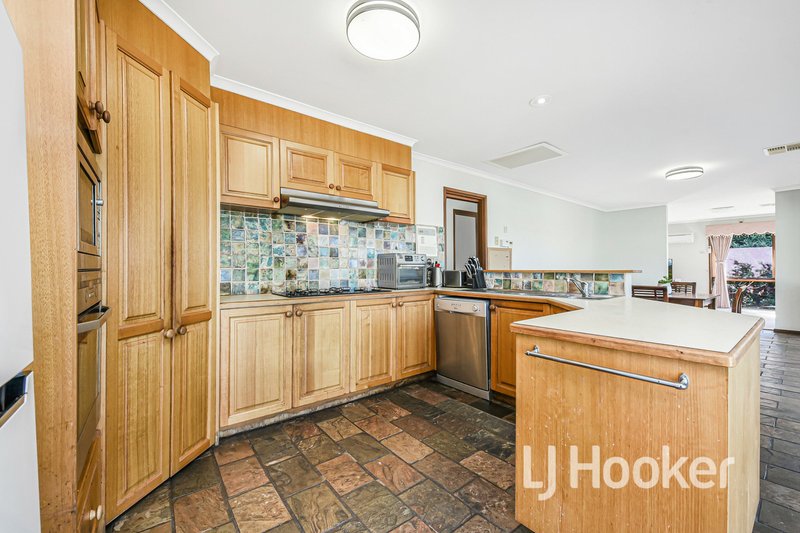 Photo - 7 Hannah Court, Cranbourne VIC 3977 - Image 6