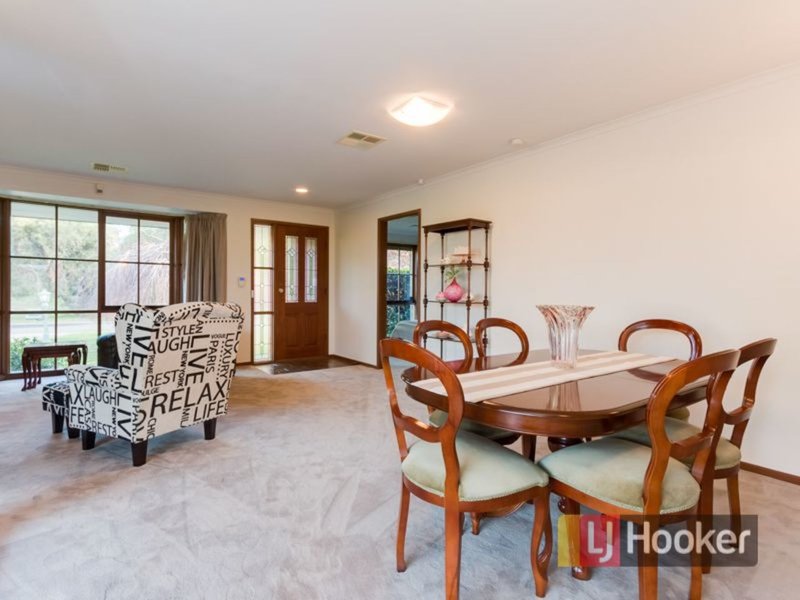 Photo - 7 Hannah Court, Cranbourne VIC 3977 - Image 6