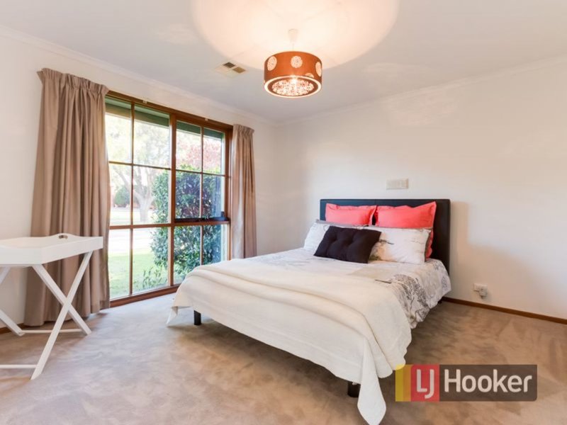 Photo - 7 Hannah Court, Cranbourne VIC 3977 - Image 9