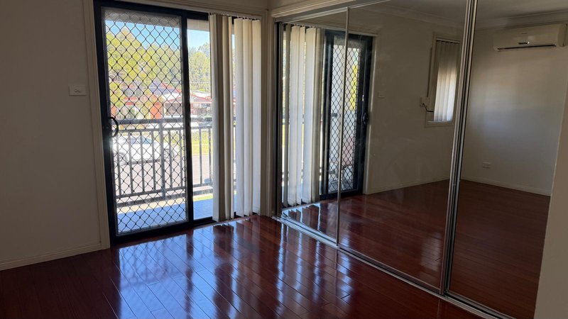 Photo - 7 Harden Street, Canley Heights NSW 2166 - Image 3