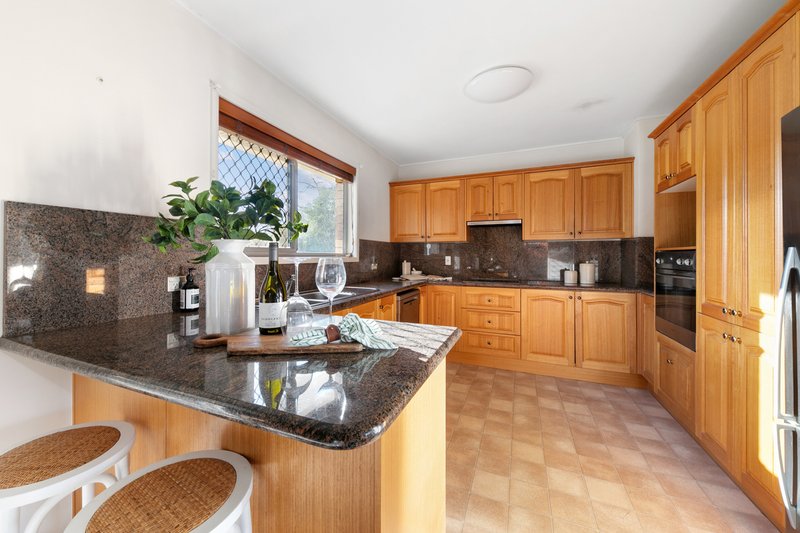Photo - 7 Harlock Street, Moorooka QLD 4105 - Image 4