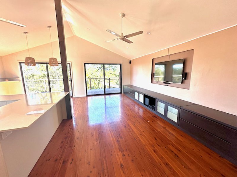 Photo - 7 Harneil Place, Carrara QLD 4211 - Image 12