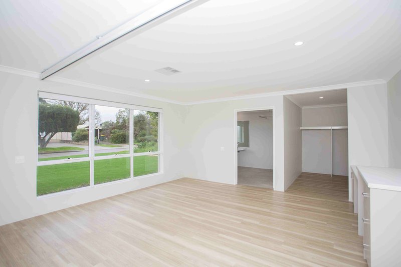 Photo - 7 Harold Street, Bellevue WA 6056 - Image 2