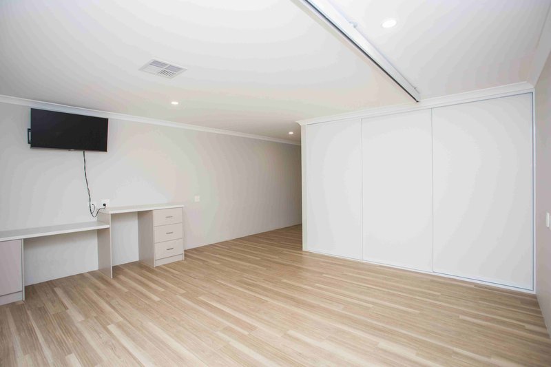 Photo - 7 Harold Street, Bellevue WA 6056 - Image 15