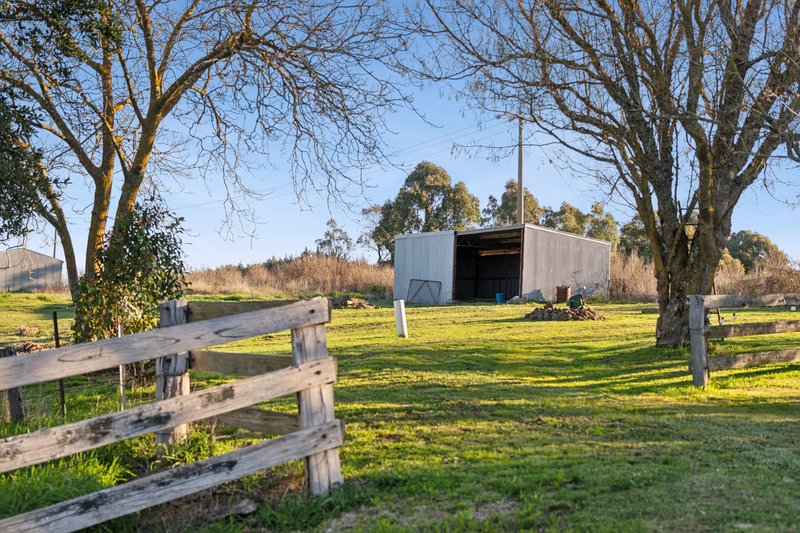 Photo - 7 Harpers Lane, Kyneton VIC 3444 - Image 13