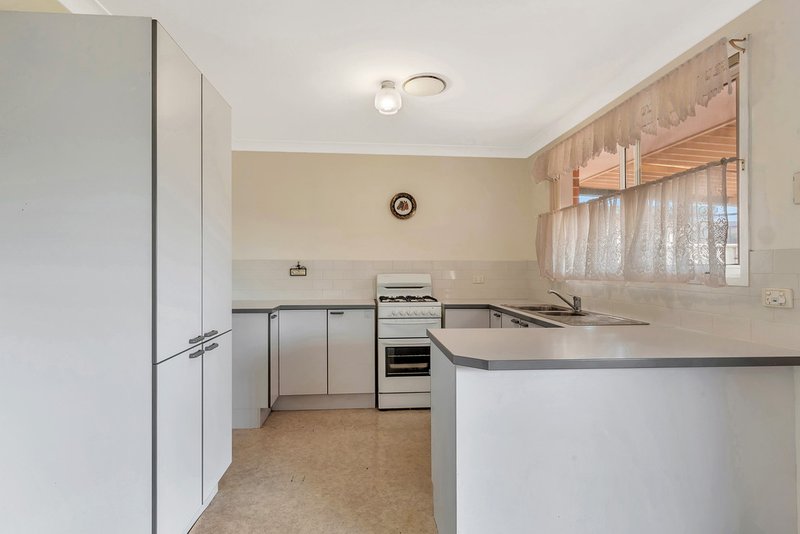 Photo - 7 Harrier Ave , Green Valley NSW 2168 - Image 10