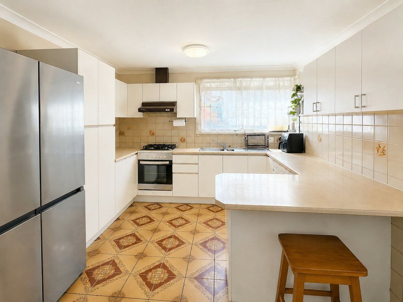 Photo - 7 Harrington Street, Cabramatta West NSW 2166 - Image 2