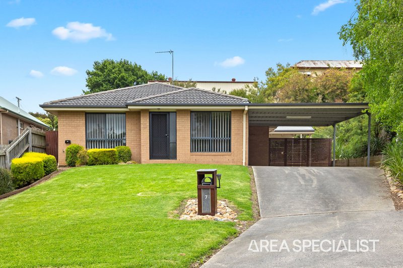 7 Hattam Court, Leongatha VIC 3953