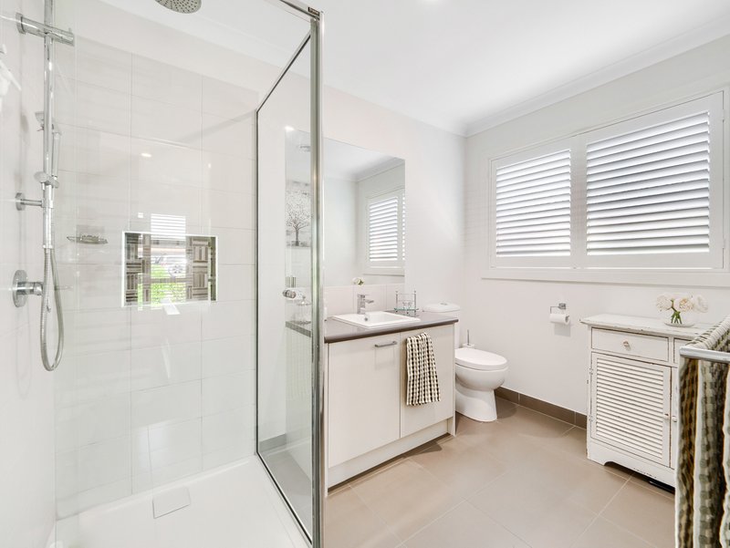 Photo - 7 Hawkshead Place, Cranbourne North VIC 3977 - Image 3