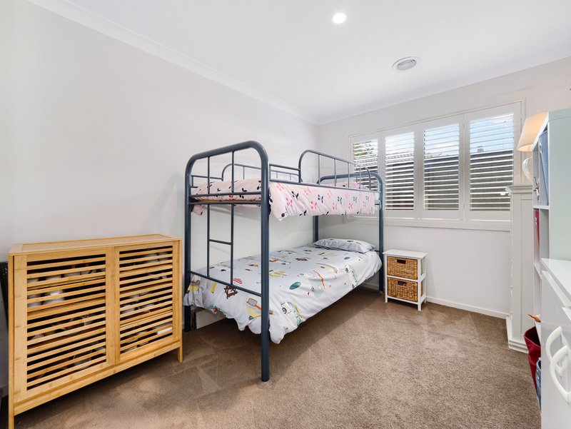 Photo - 7 Hawkshead Place, Cranbourne North VIC 3977 - Image 12