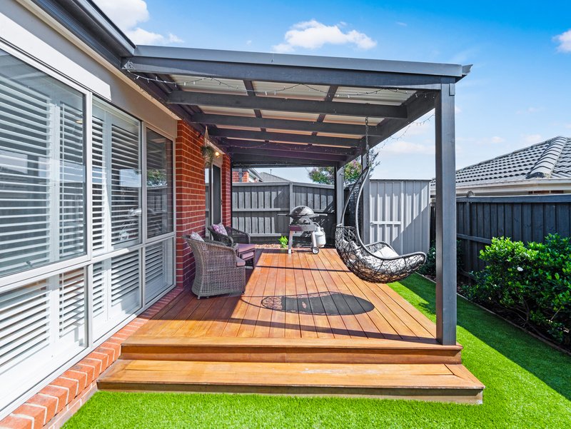 Photo - 7 Hawkshead Place, Cranbourne North VIC 3977 - Image 17