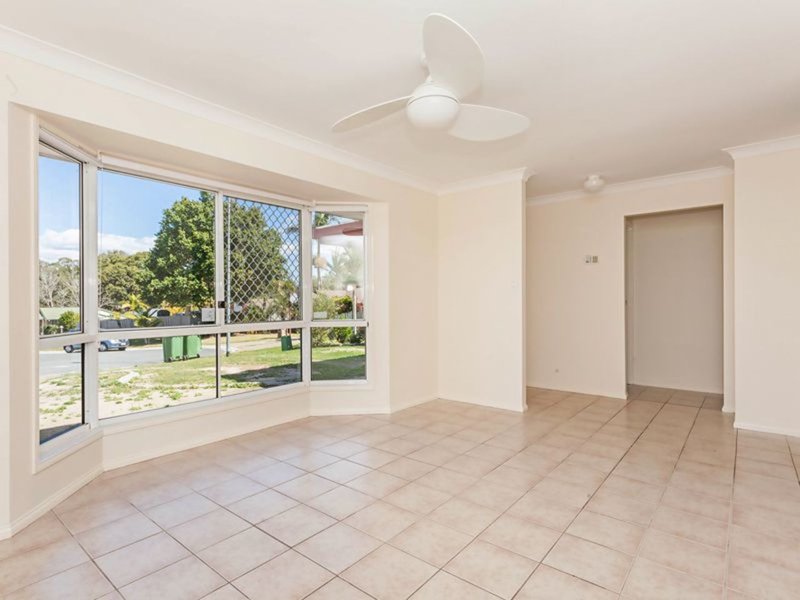 Photo - 7 Hayward Court, Crestmead QLD 4132 - Image 3