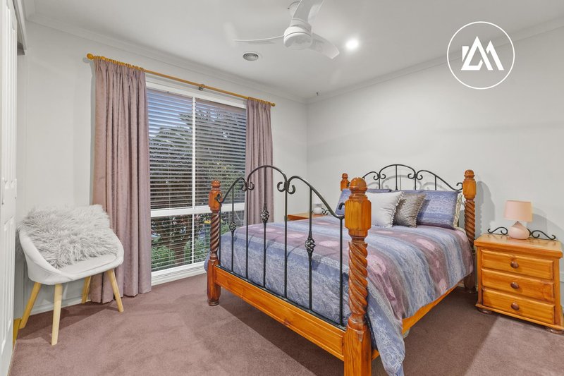 Photo - 7 Hedgely Court, Langwarrin VIC 3910 - Image 14