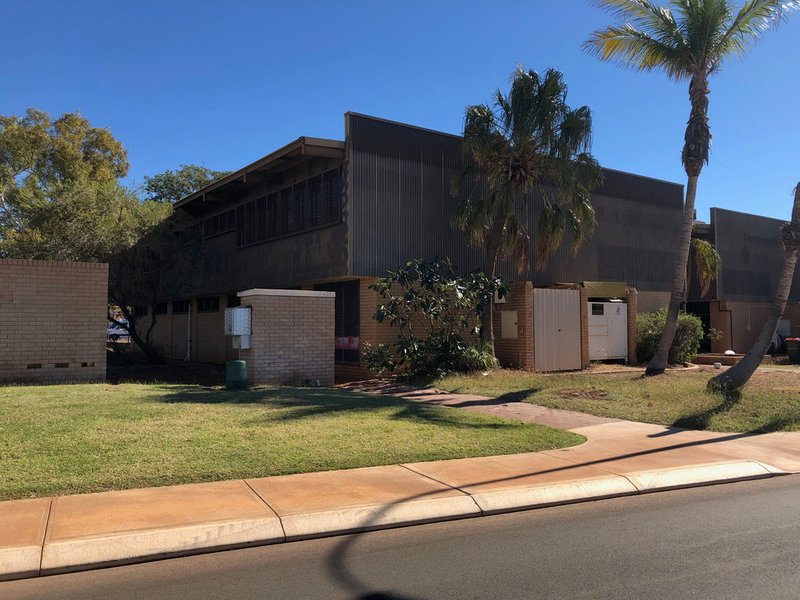 Photo - 7 Hedland Place, Karratha WA 6714 - Image 2