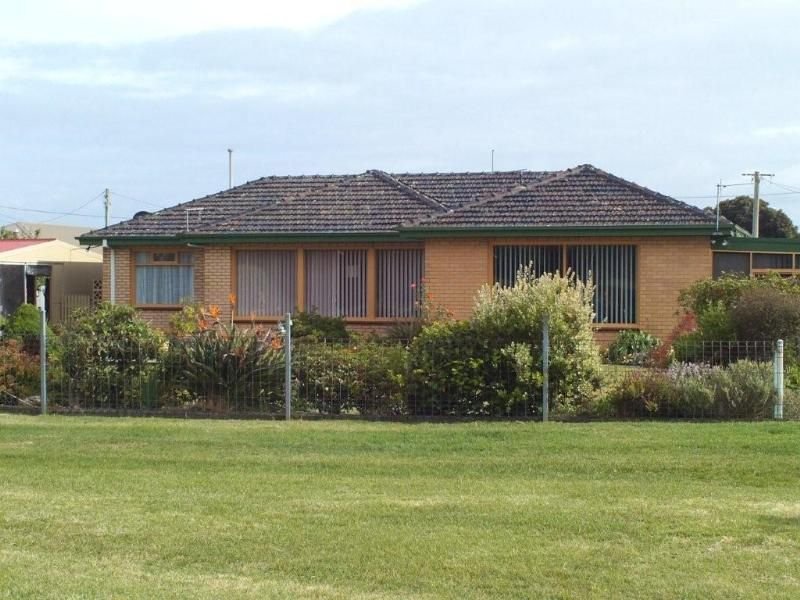 7 Helen Street, West Ulverstone TAS 7315