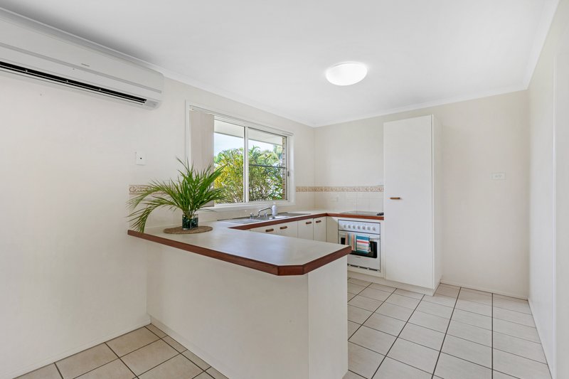 Photo - 7 Henry Court, Beaconsfield QLD 4740 - Image 5