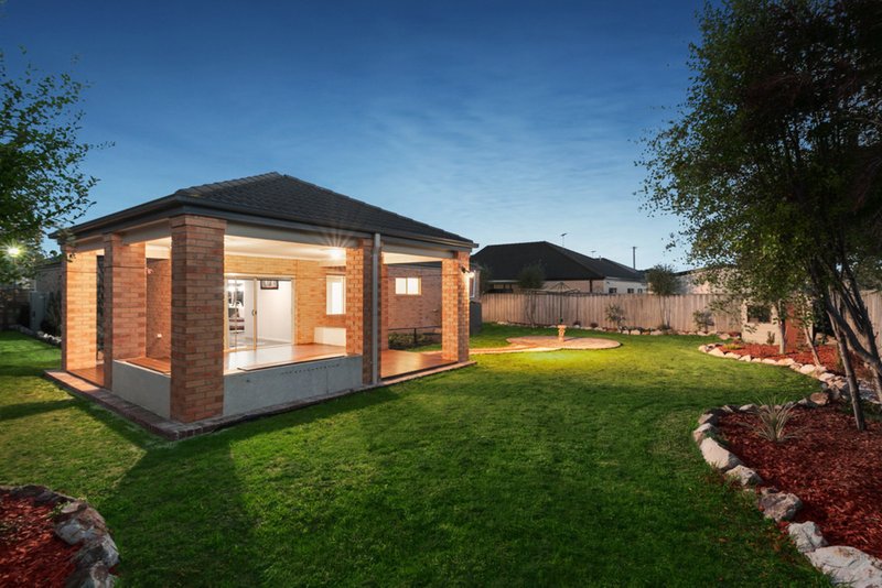 Photo - 7 Henry Lawson Drive, Pakenham VIC 3810 - Image 14