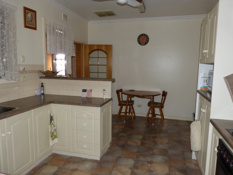 Photo - 7 Hensley Street, Pinnaroo SA 5304 - Image 3