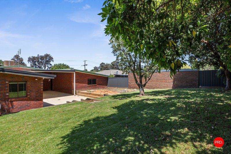 Photo - 7 Herbert Avenue, Strathdale VIC 3550 - Image 14