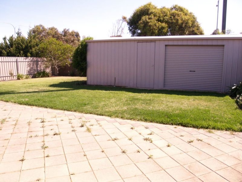 Photo - 7 Hereford Lane, Woodcroft SA 5162 - Image 18