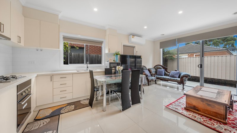 Photo - 7 Hermione Terrace, Epping VIC 3076 - Image 4