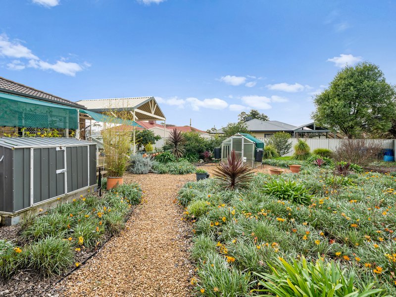 Photo - 7 Herons Court, Benalla VIC 3672 - Image 15