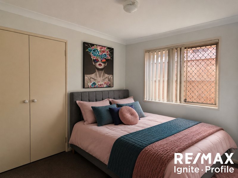 Photo - 7 Hervey Close, Forest Lake QLD 4078 - Image 3