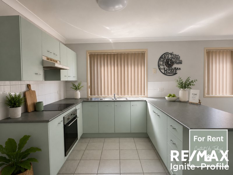 Photo - 7 Hervey Close, Forest Lake QLD 4078 - Image 5
