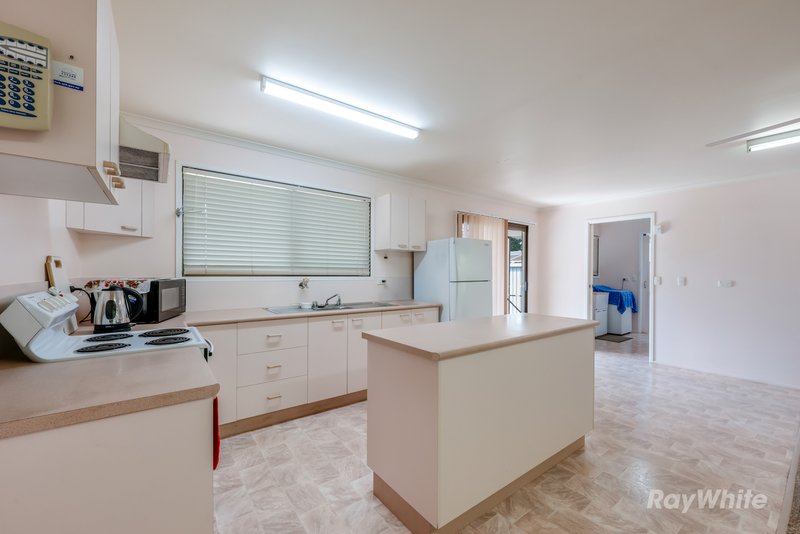 Photo - 7 High School Road, Gin Gin QLD 4671 - Image 9