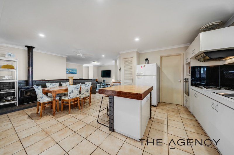 Photo - 7 Hill Place, Ledge Point WA 6043 - Image 17