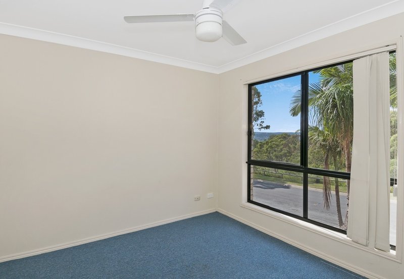 Photo - 7 Hillside Crescent, Edens Landing QLD 4207 - Image 14