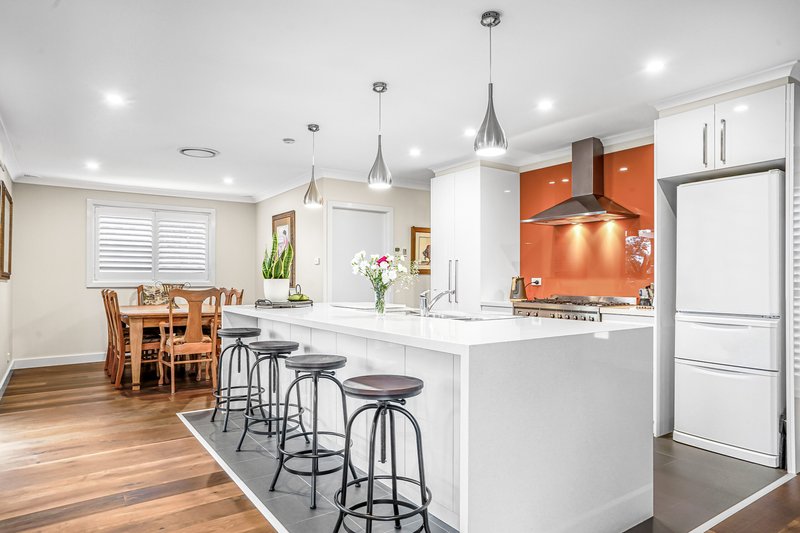 Photo - 7 Hillview Ave , South Penrith NSW 2750 - Image 7
