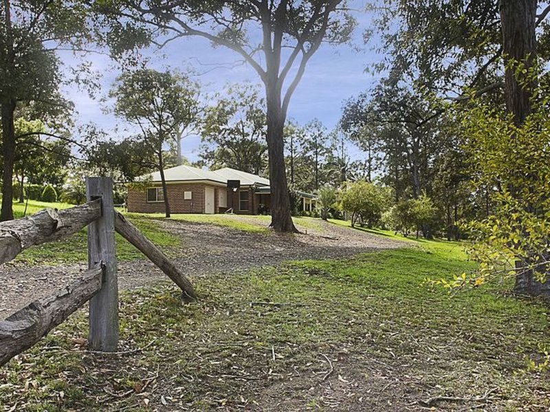 7 Hillview Drive, Yarravel NSW 2440