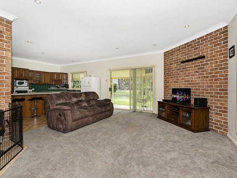 Photo - 7 Hillview Drive, Yarravel NSW 2440 - Image 3